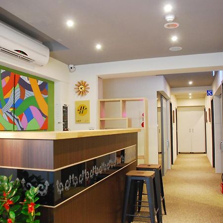 Taipei Livepal Hostel Bagian luar foto